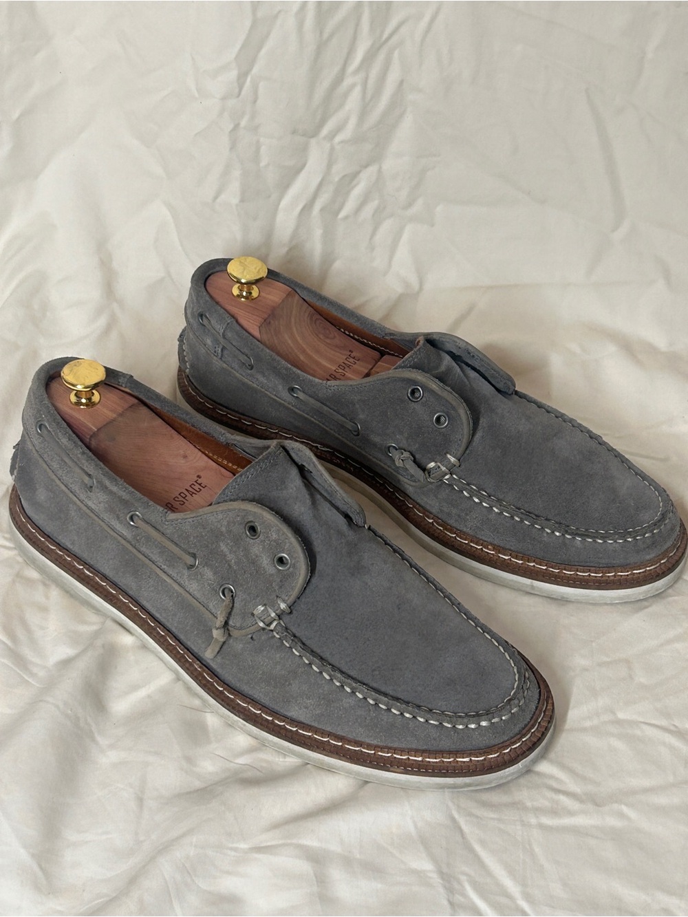 John Varvatos Mens 10.5M Suede 2-Eye Boat Handmade gray Shoes
